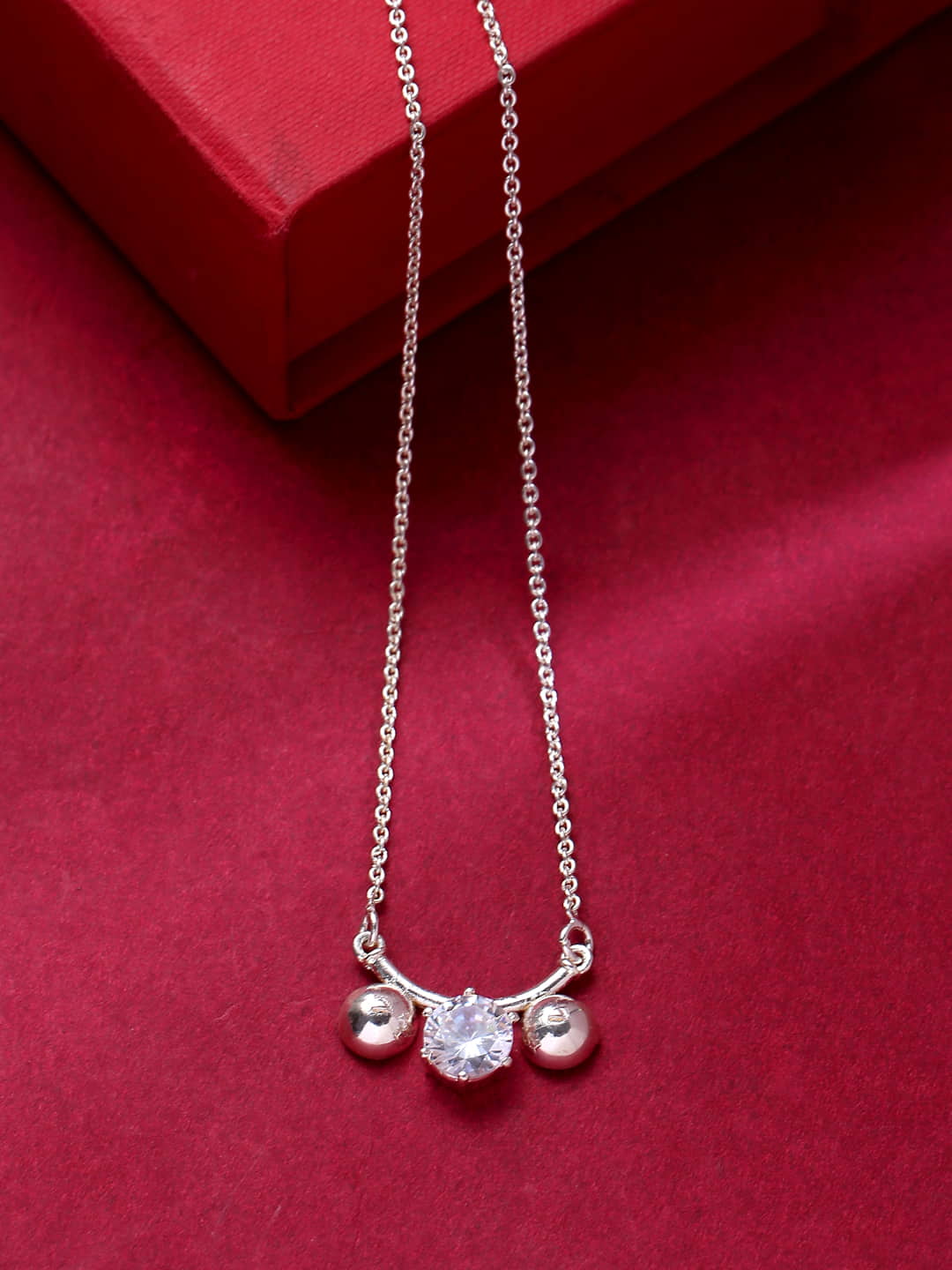 Silver Plated Classic American Diamond Necklace