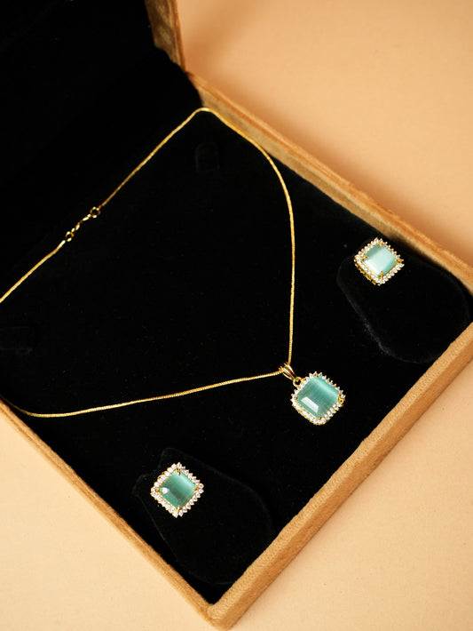 Elegant Mint Green Stone Pendant Necklace & Earring Set