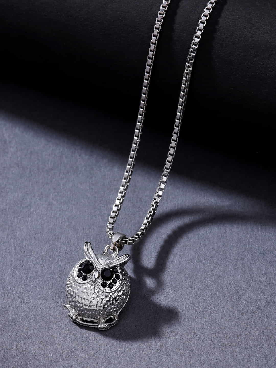 Owl Pendant Necklace - Silver Plated