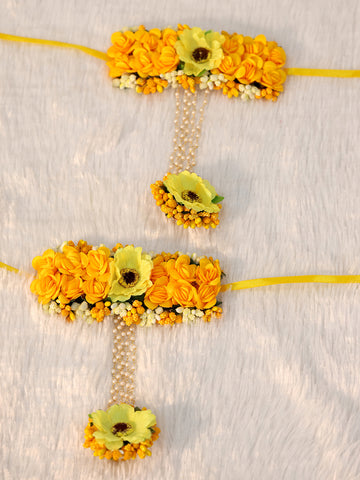 Bright Yellow Haldi Flower Hathphool Set