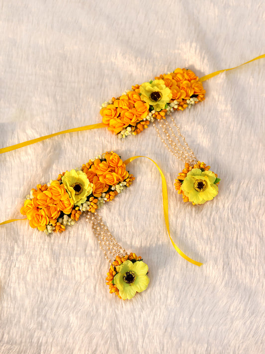 Bright Yellow Haldi Flower Hathphool Set