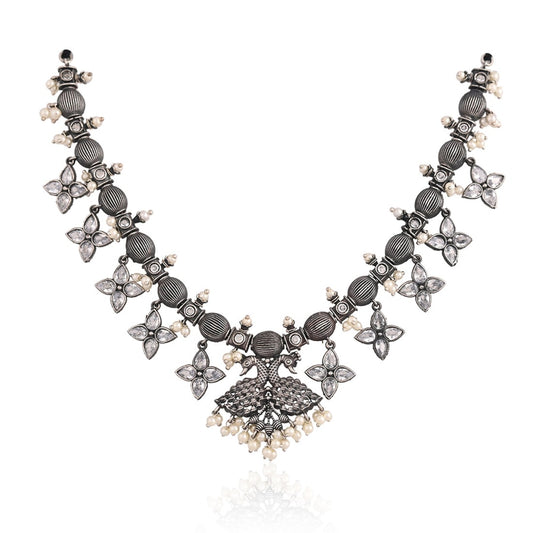 Oxidized Choker Thread Necklace Set-White
