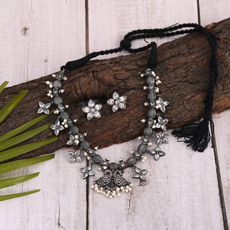 oxidized-choker-thread-necklace-set-white-viraasi
