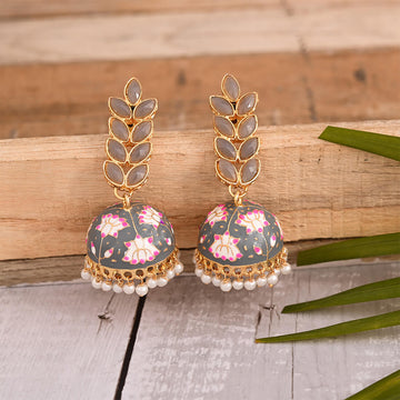 enamel-fusion-floral-jhumka-earring-grey-viraasi