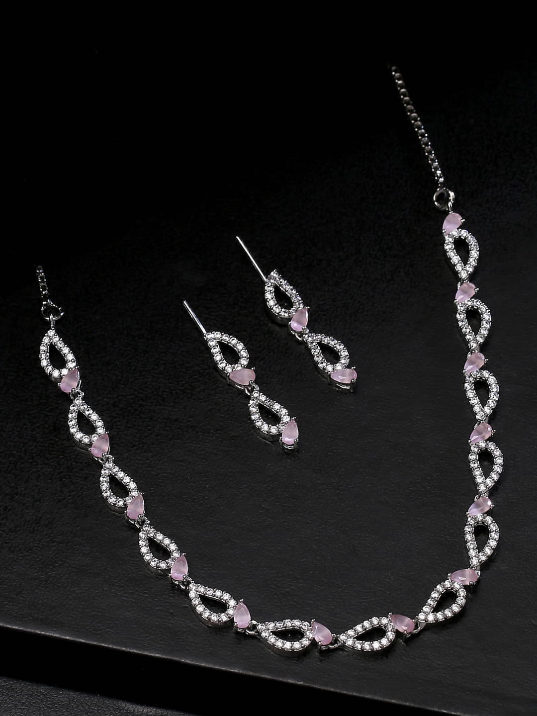elegant-american-diamond-silver-jewellery-set-viraasi