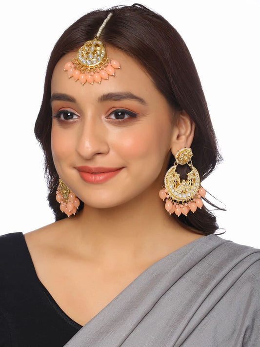 Traditional Earrings and Maang Tikka Set