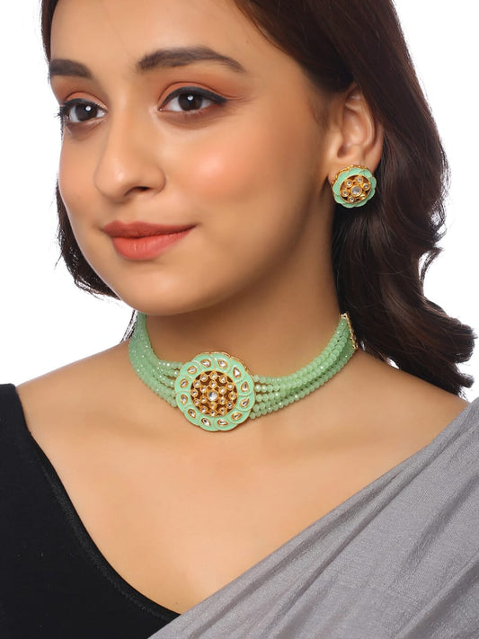 Stunning Kundan Choker Necklace Set