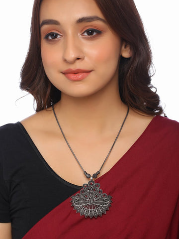 ethnic-oxidized-peacock-shape-pendant-viraasi