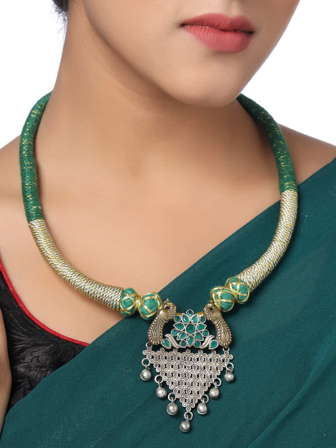 dual-tone-peacock-shape-green-thread-necklace-viraasi