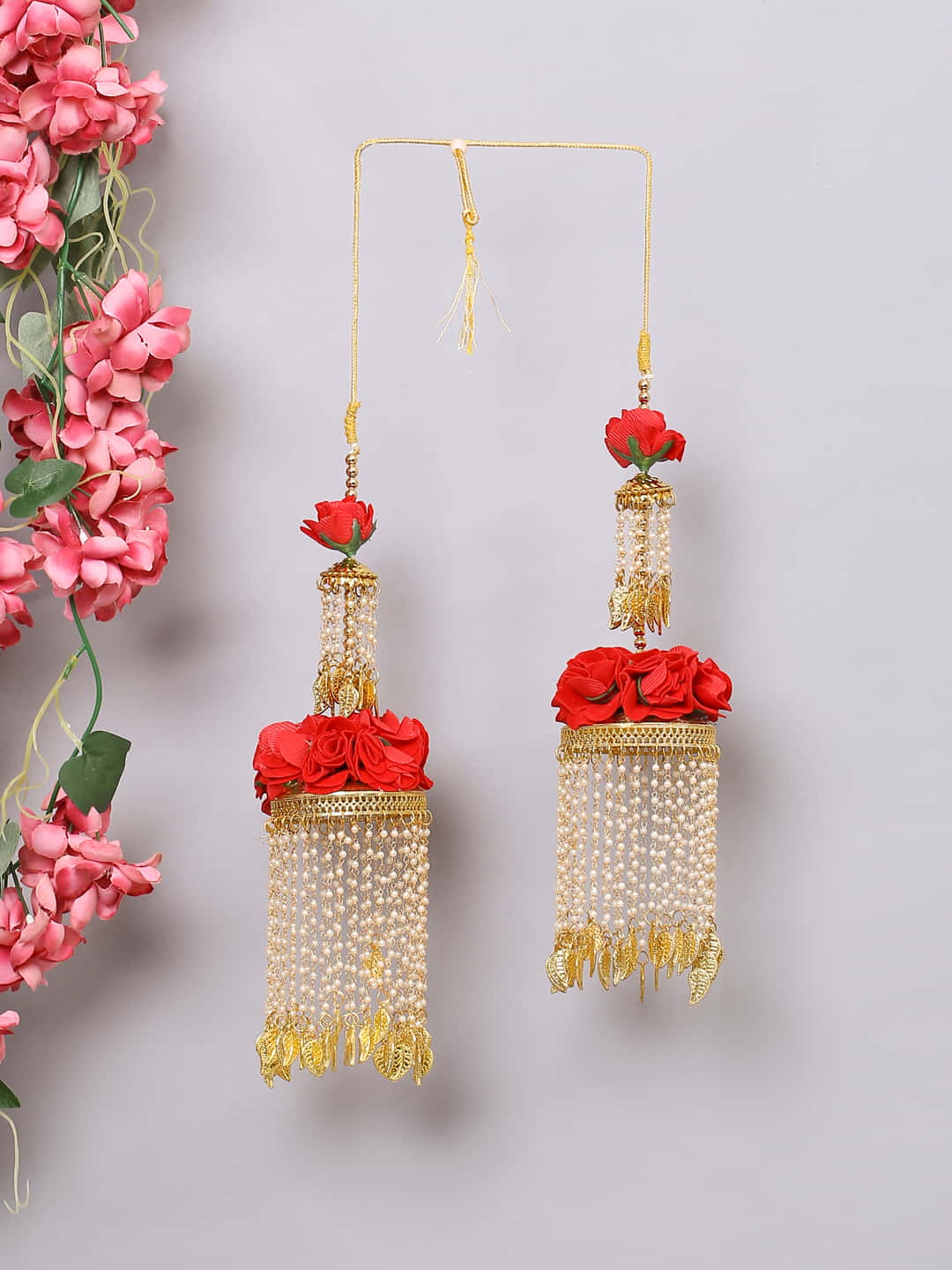 gold-plated-leaf-shape-bridal-kaleera-with-roses-viraasi