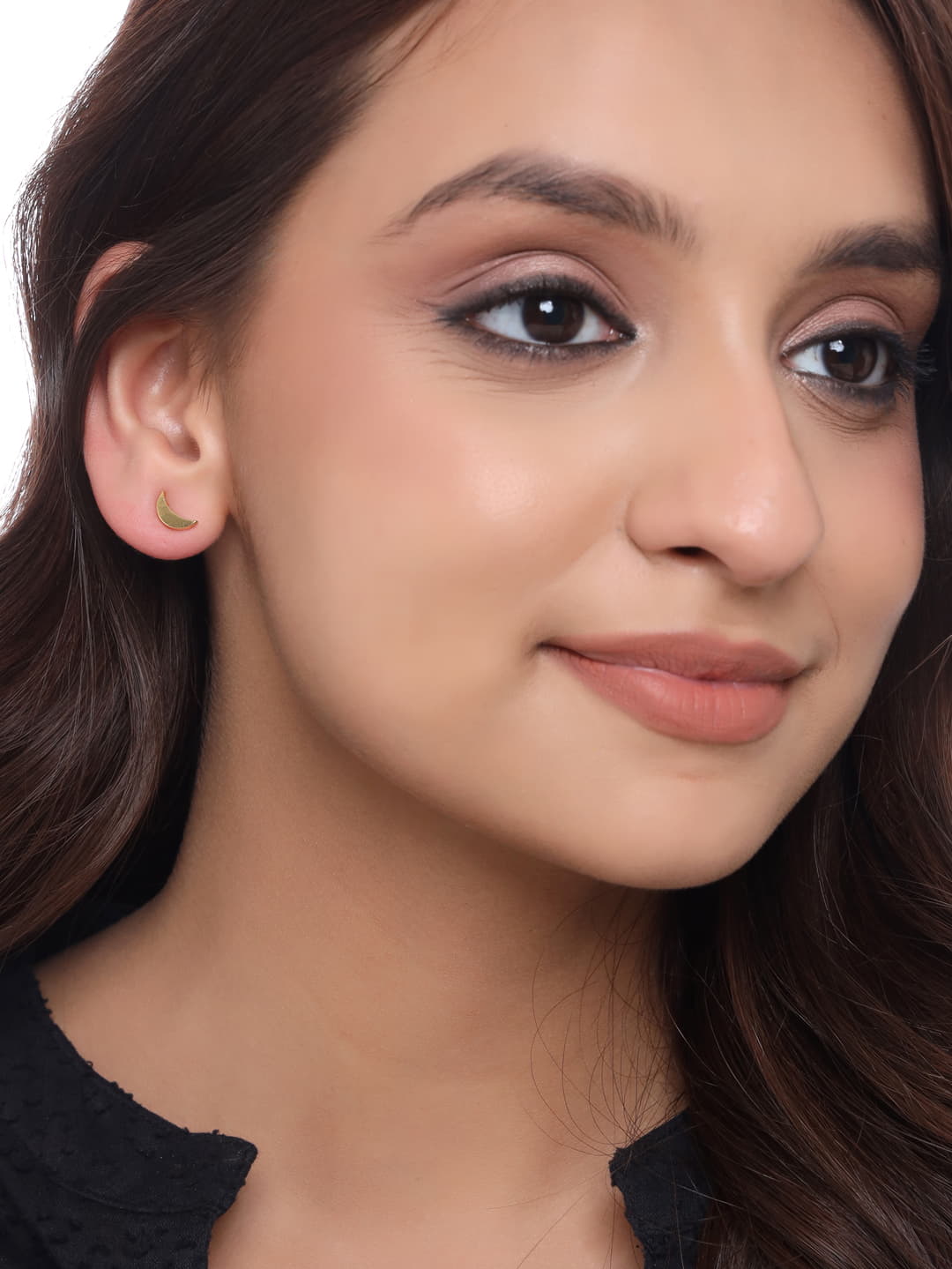 gold-plated-moon-shape-stud-earring-viraasi