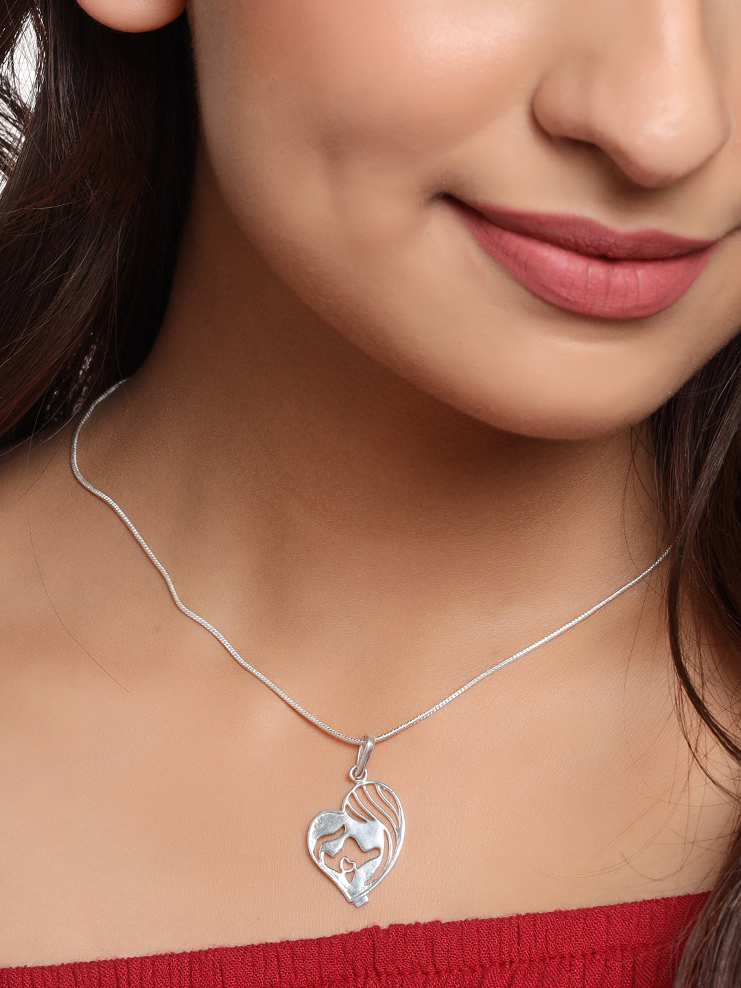 Silver Plated Heart Shape Pendant Necklace for Girls
