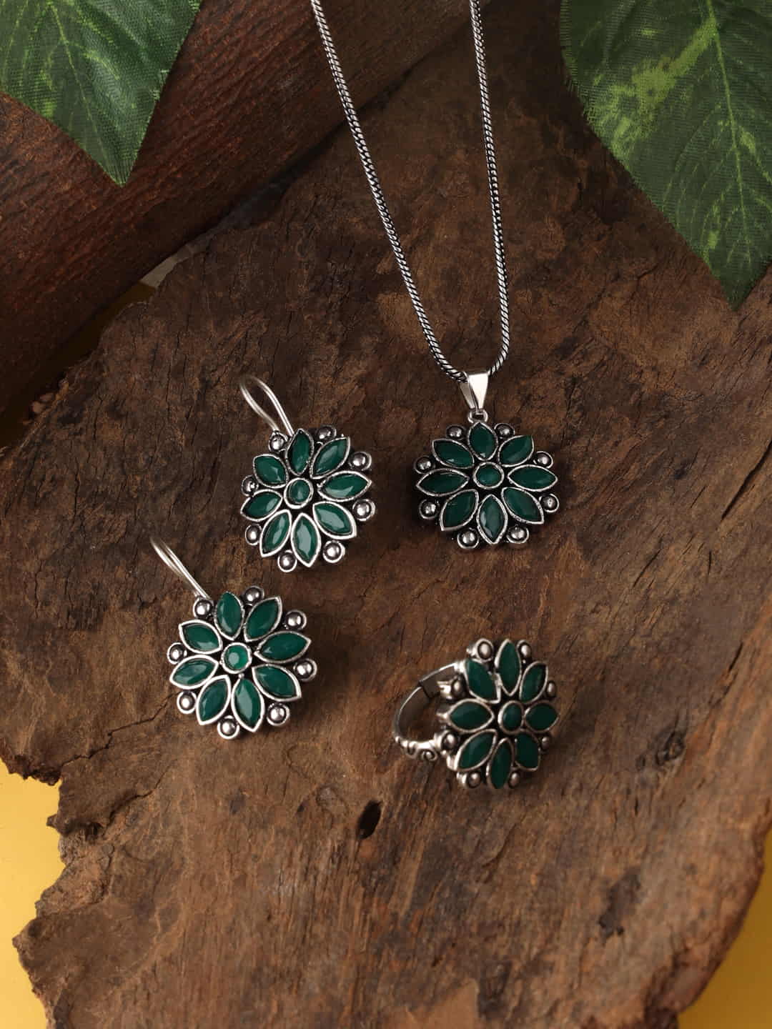 oxidized-jewellery-set-combo-green-viraasi