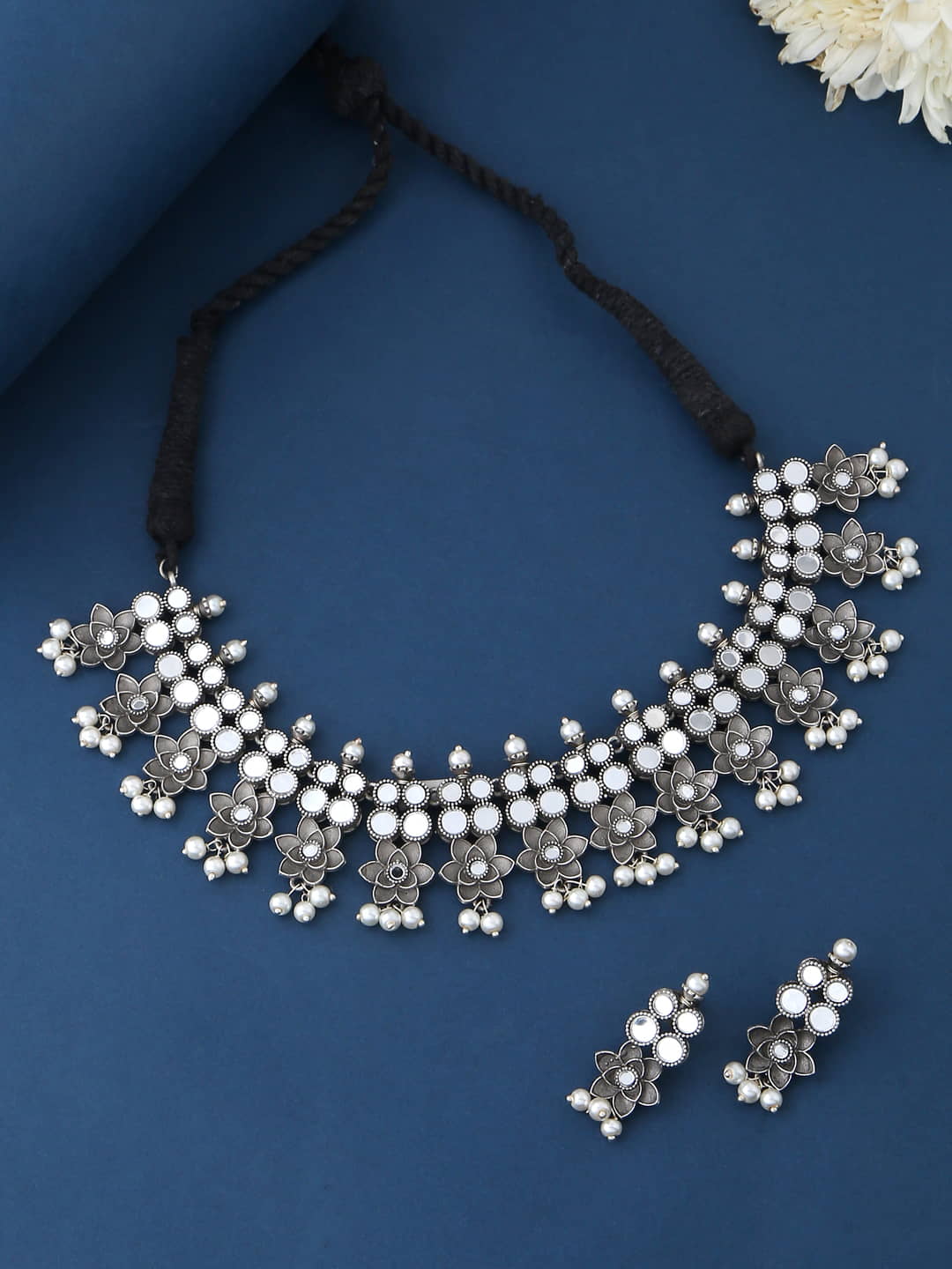 antique-oxidised-floral-shape-mirror-necklace-set-viraasi