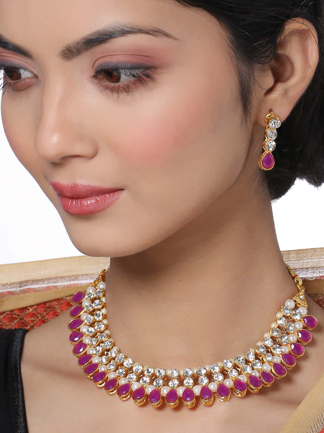 gold-plated-stone-studded-necklace-set-viraasi