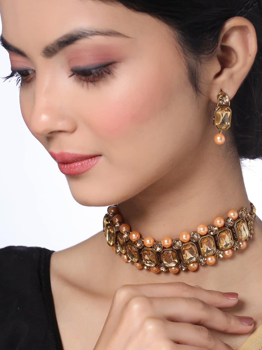 gold-plated-indian-traditional-kundan-necklace-set-viraasi