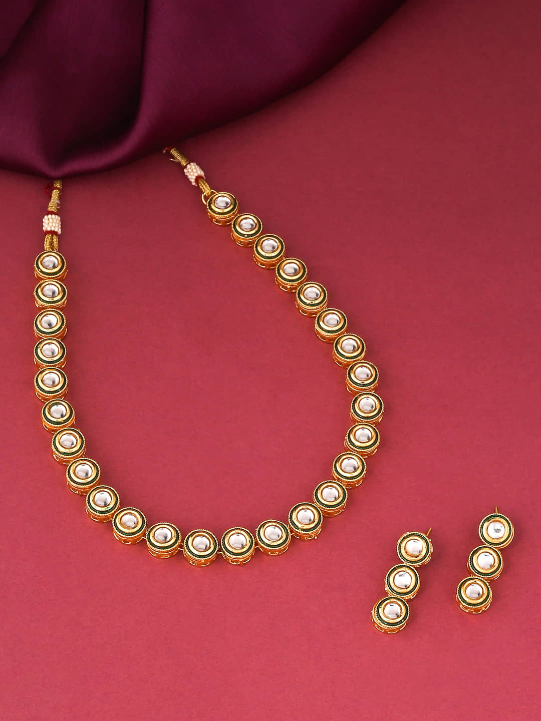 Gold Plated Kundan Necklace with Dangle Earrings