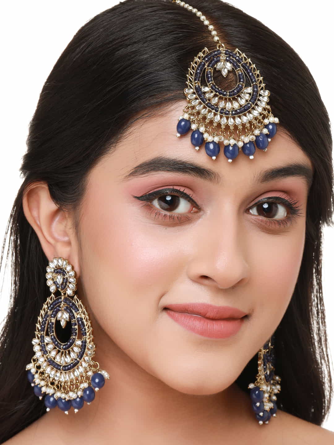 gold-plated-kundan-maang-tikka-earrings-set-viraasi