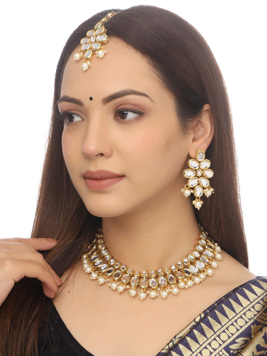 Gold Plated Kundan Studded Necklace Set with Maang Tikka